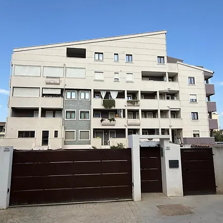 Maison Piave 35 شقة أولبيا